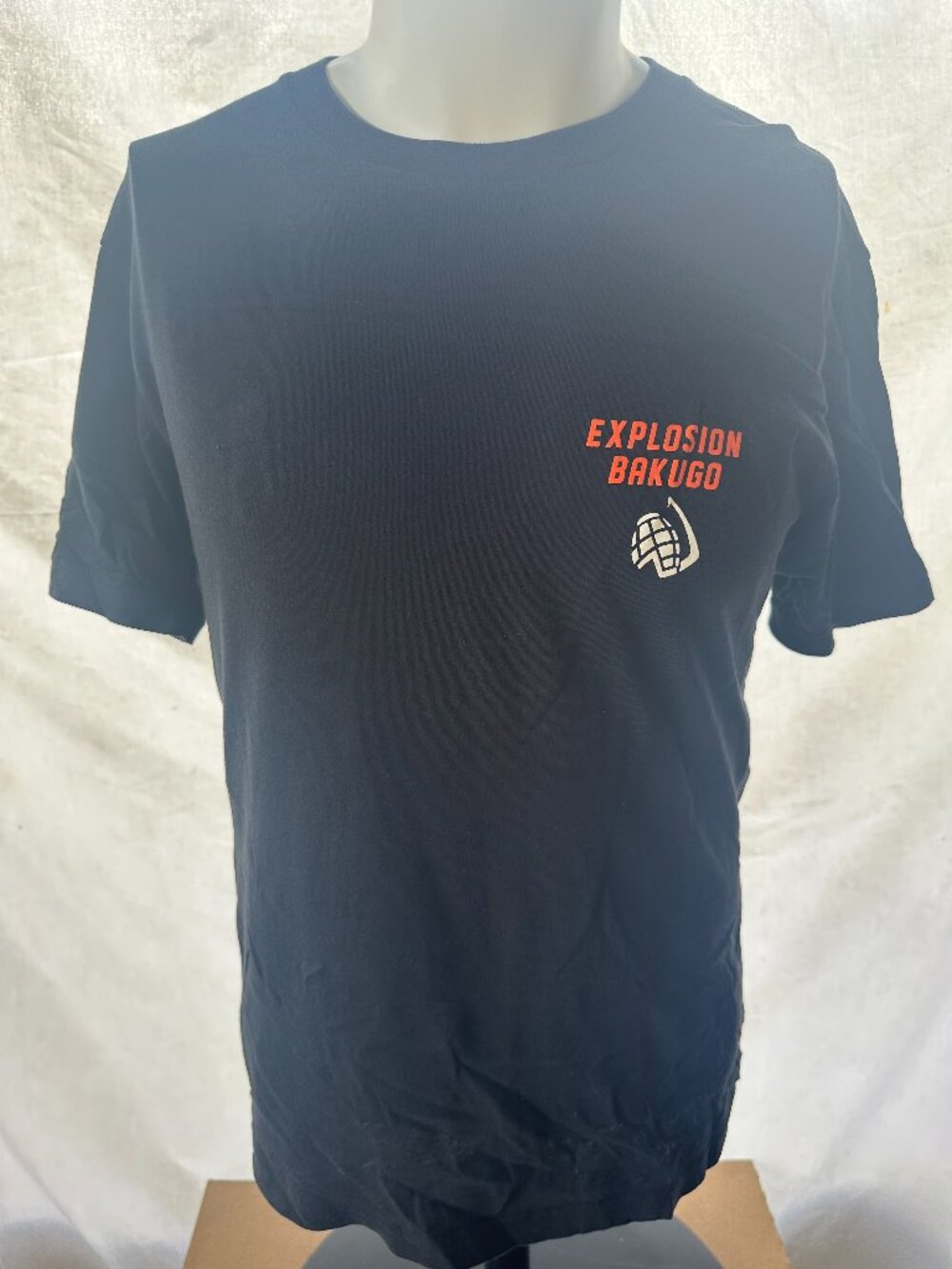 Uniqlo Explosion Bakugo Men's Black T Shirt Size Medium